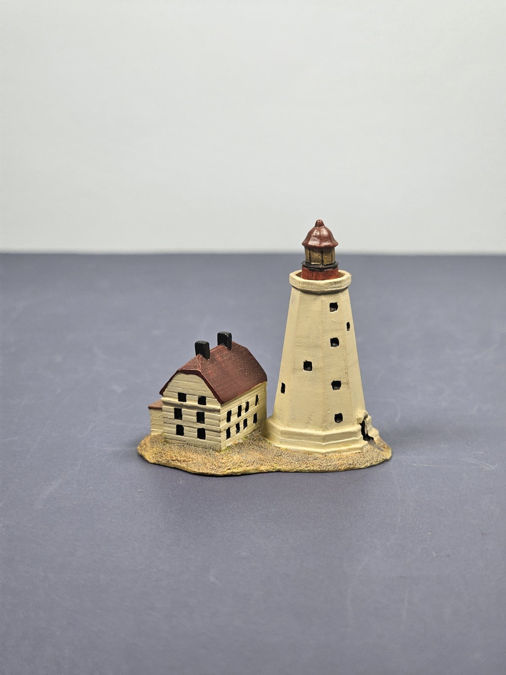 Lenox Miniature Lighthouse Thimble Figurine Sandy Hook Lighthouse New Jersey