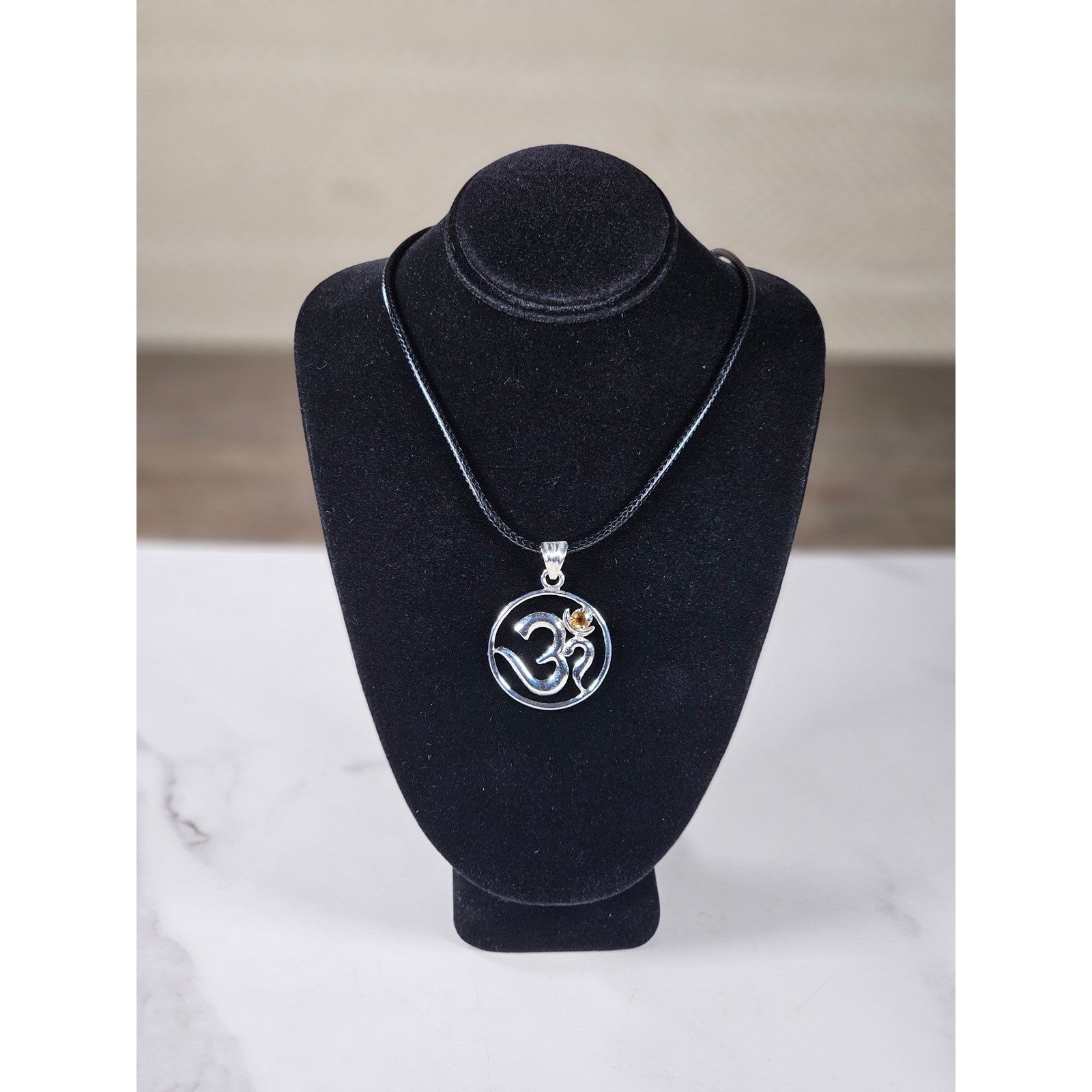 Vintage Sterling Silver Om Pendant Necklace with Amber Stone