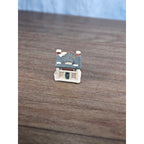 Vintage Dickens Village Queen's Inn Ceramic House Ornament Reader's Digest 1992