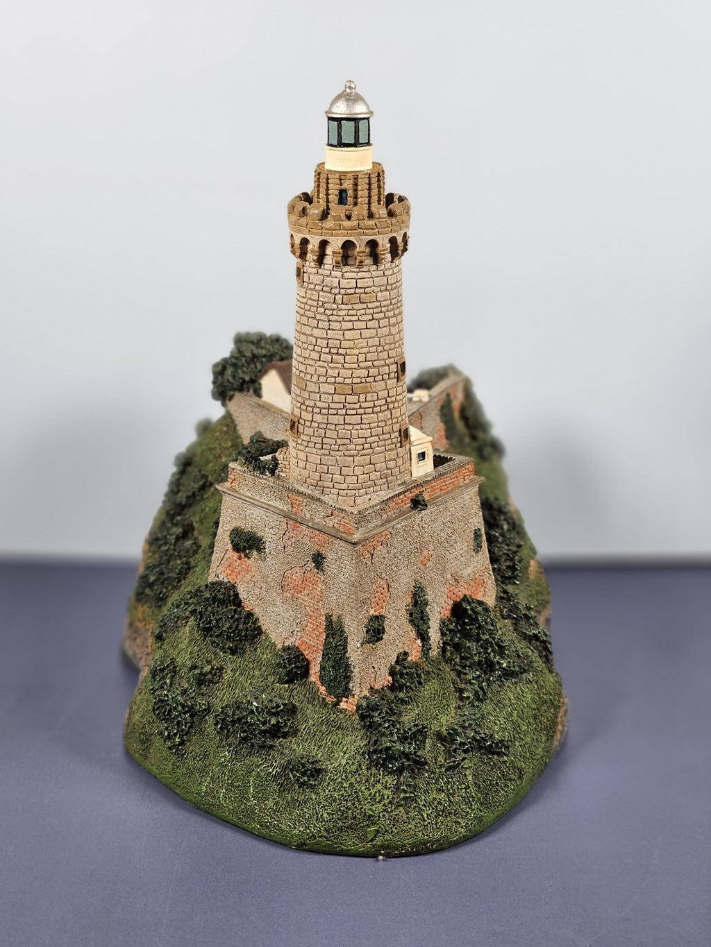 Danbury Mint Portoferráio Lighthouse Sculpture 5.5" Tall From Historic Internati