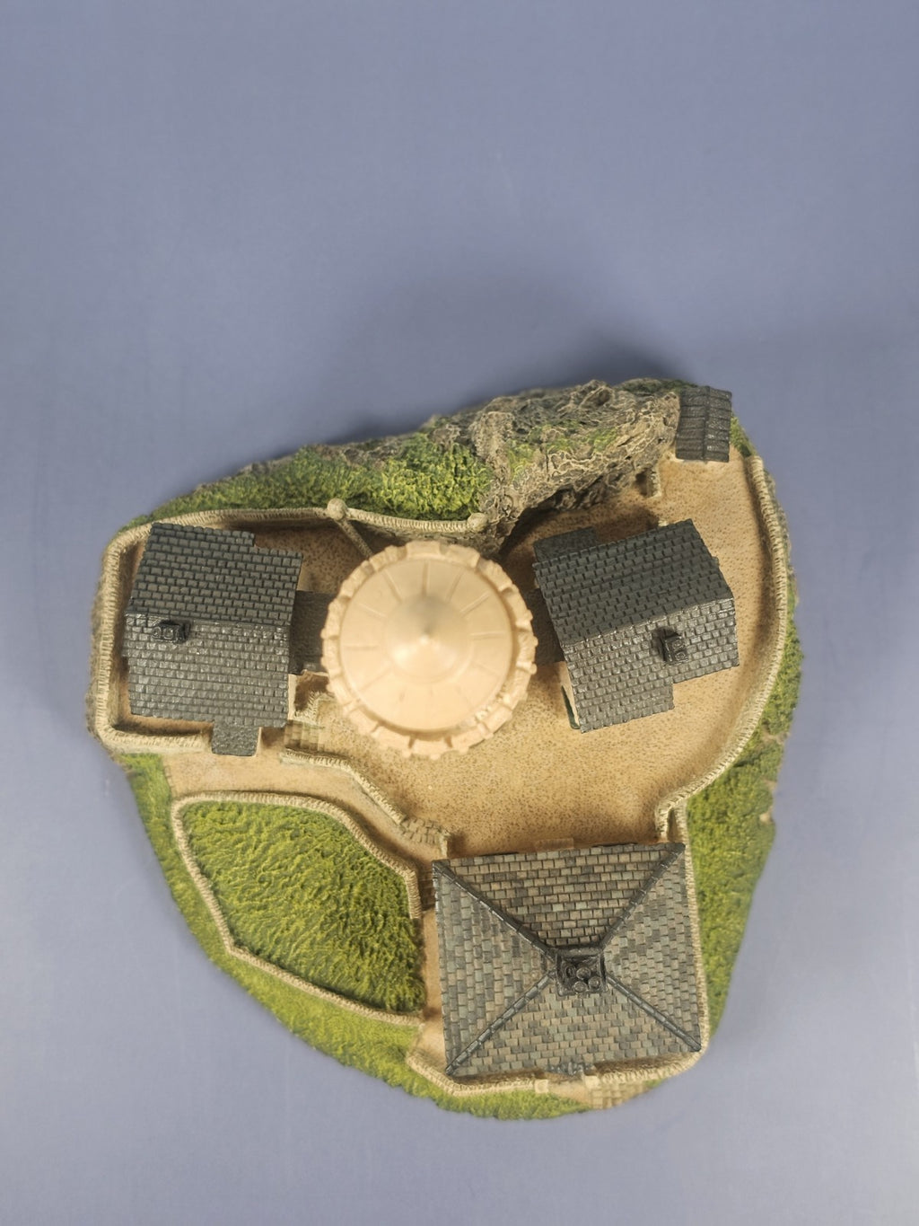 Start Point Point Lighthouse The Danbury Mint - Dartmouth, England Figure 1993