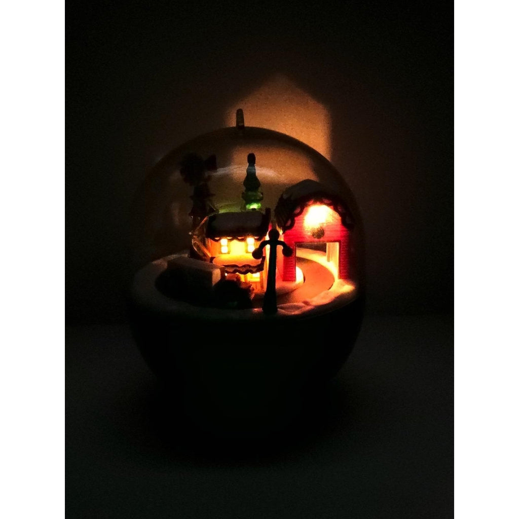 Vintage ERTL Crossroads Collectables Lighted Farm Dome Ornament