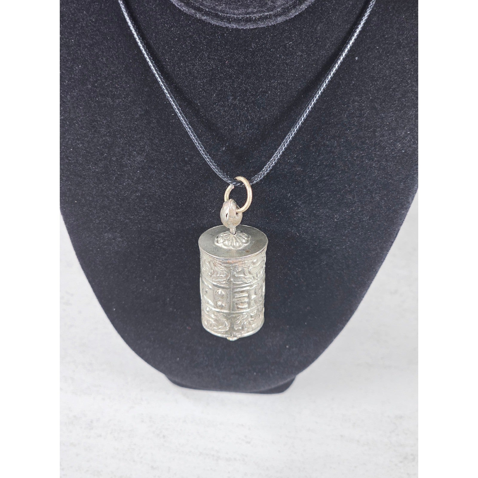 Vintage Asian Prayer Wheel Pendant Necklace Cylinder Scroll Charm
