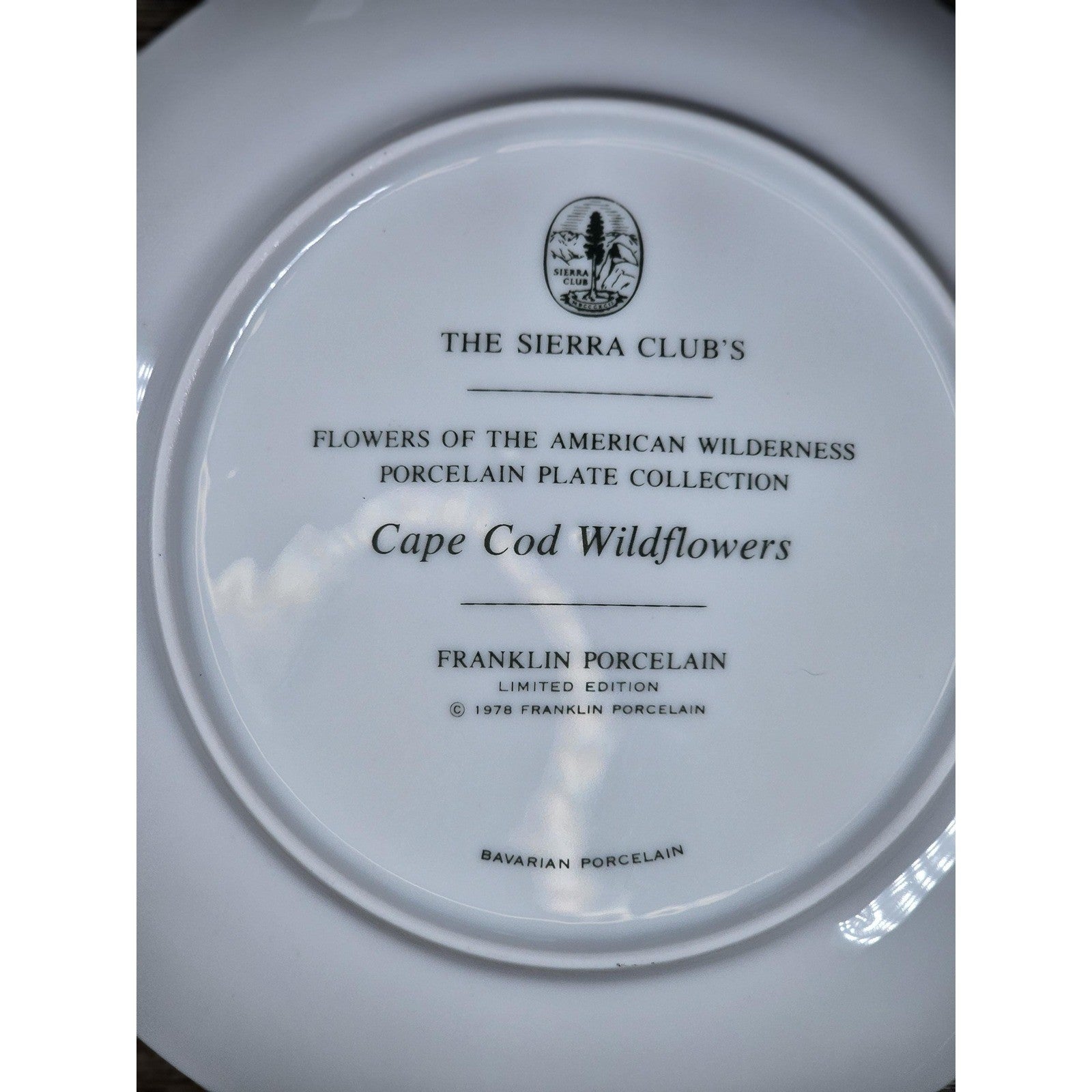 Franklin Mint Cape Cod Wildflowers Plate 1978 Porcelain