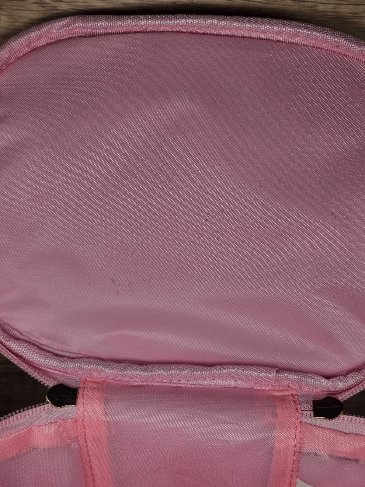 Hello Kitty Pink Cosmetic Case – Sanrio Travel Makeup Bag with Zipper & Charm