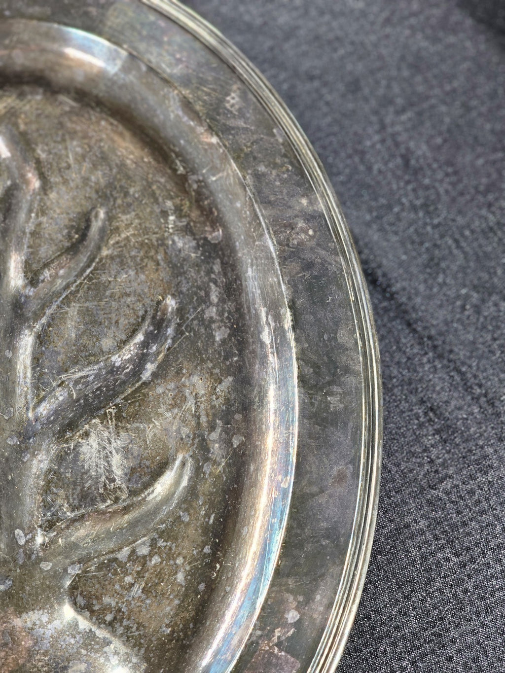 Vintage Silverplate Oval Well & Tree Meat Serving Platter Tray 15.5" x 11.5"