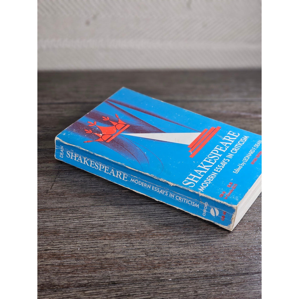 Shakespeare Modern Essays in Criticism 1967 OUP Paperback