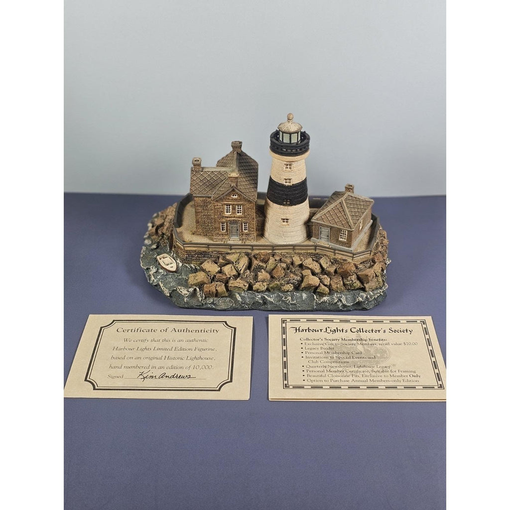 Harbour Lights Execution Rock Lighthouse 1998 w/ COA