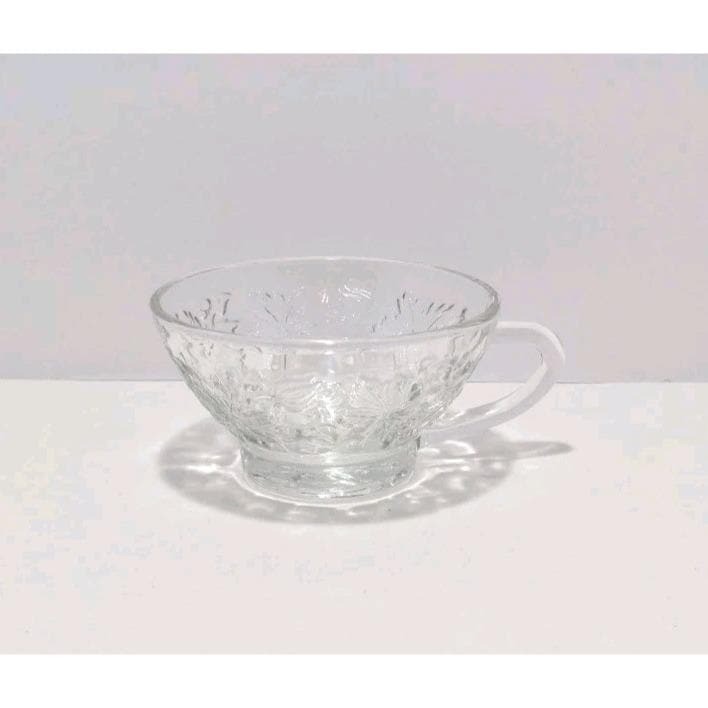 Princess House Fantasia Cup Poinsettia Crystal Pedestal Glass
