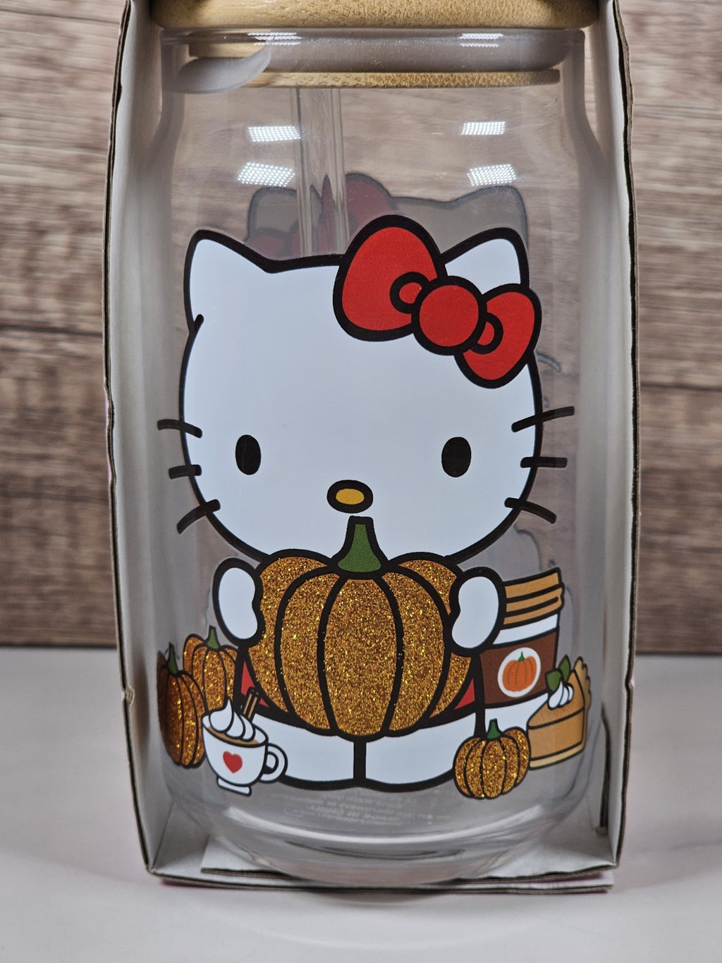 Hello Kitty Glass 16oz Tumbler with Bamboo Lid & Straw – Sanrio – NEW