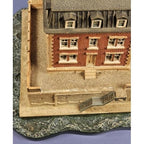 Danbury Mint New London Ledge Lighthouse Figurine Coastal Decor