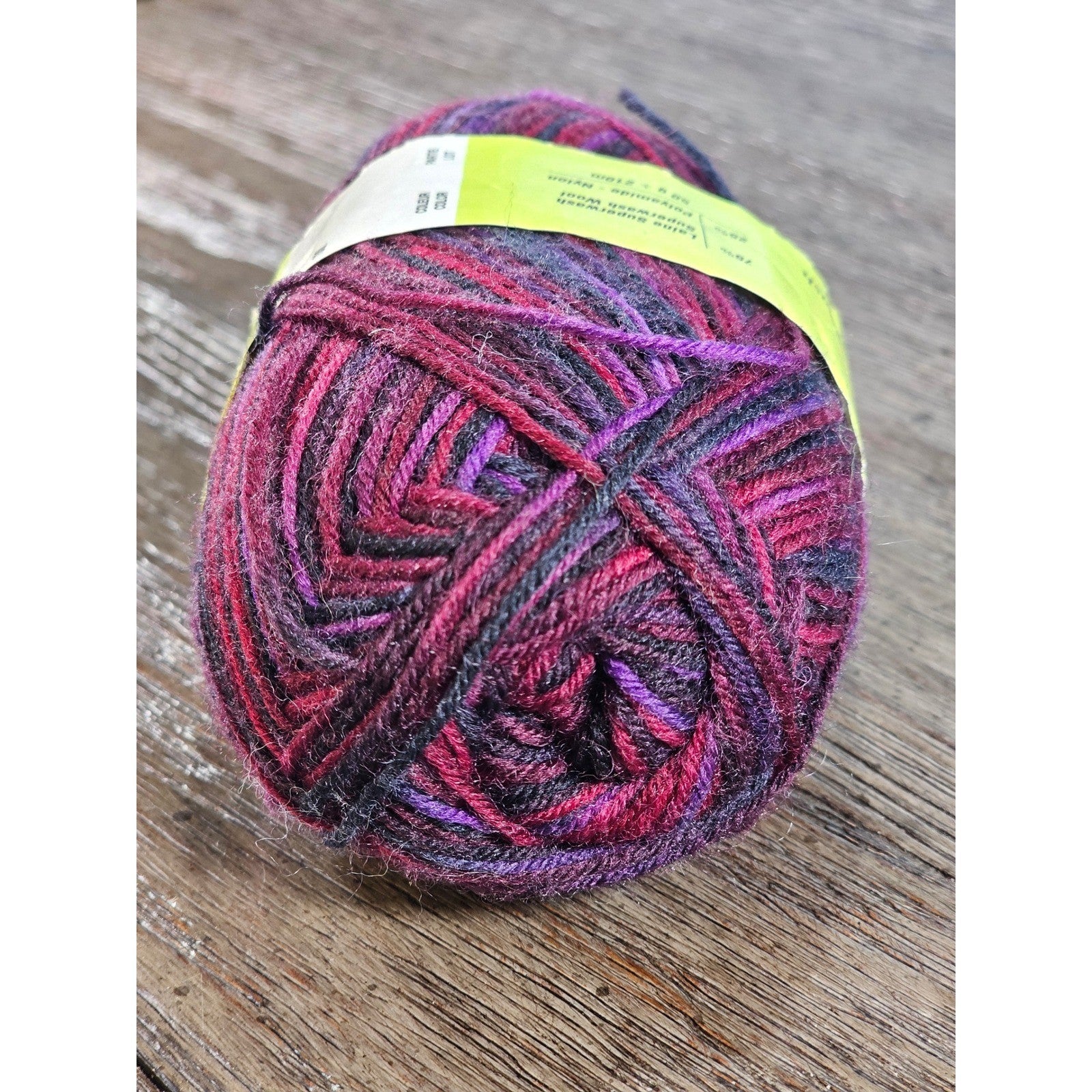 Vintage Superwash Wool Nylon Yarn 50g 210m Made in Italy Variegated