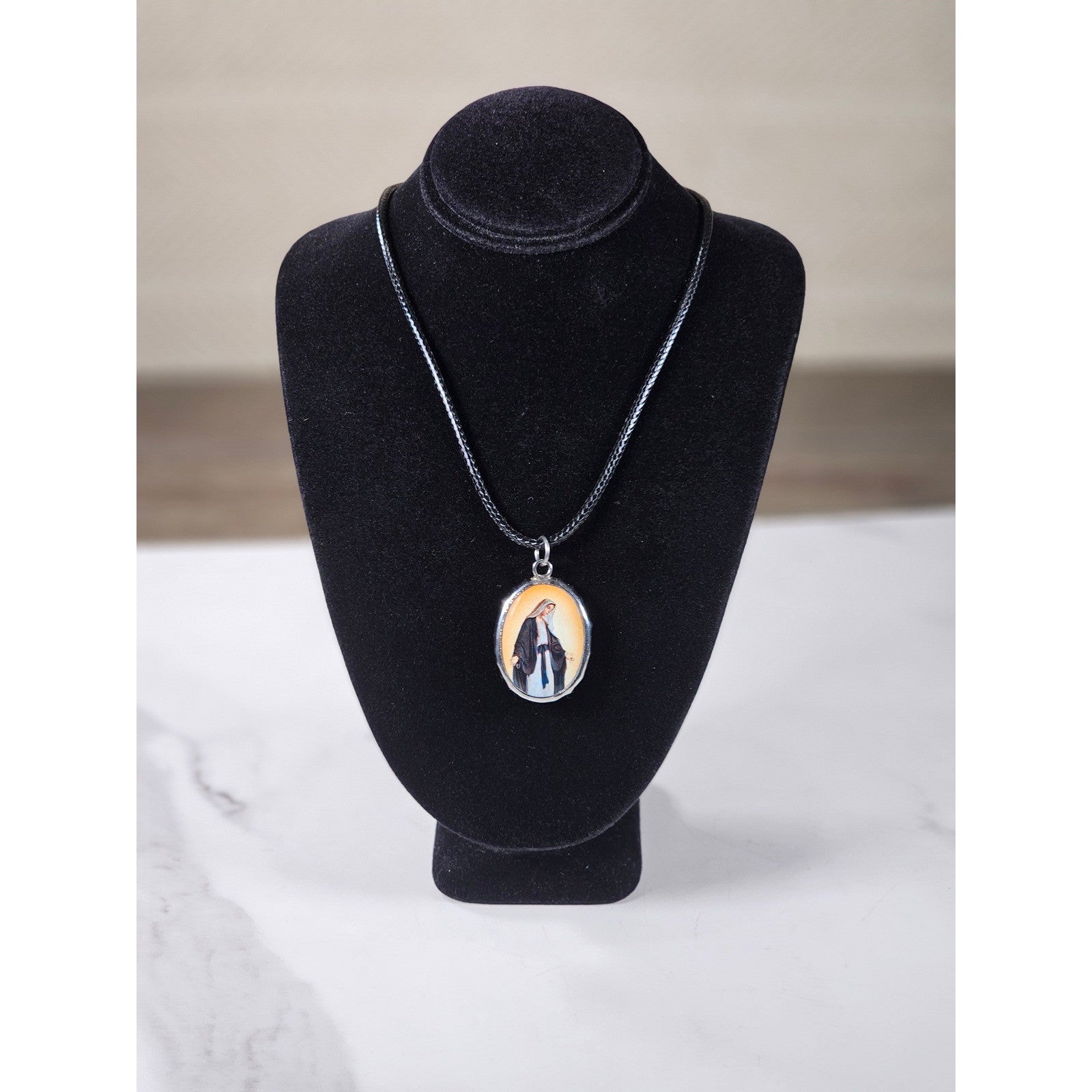 Vintage Madonna Pendant Necklace Oval Religious Medallion