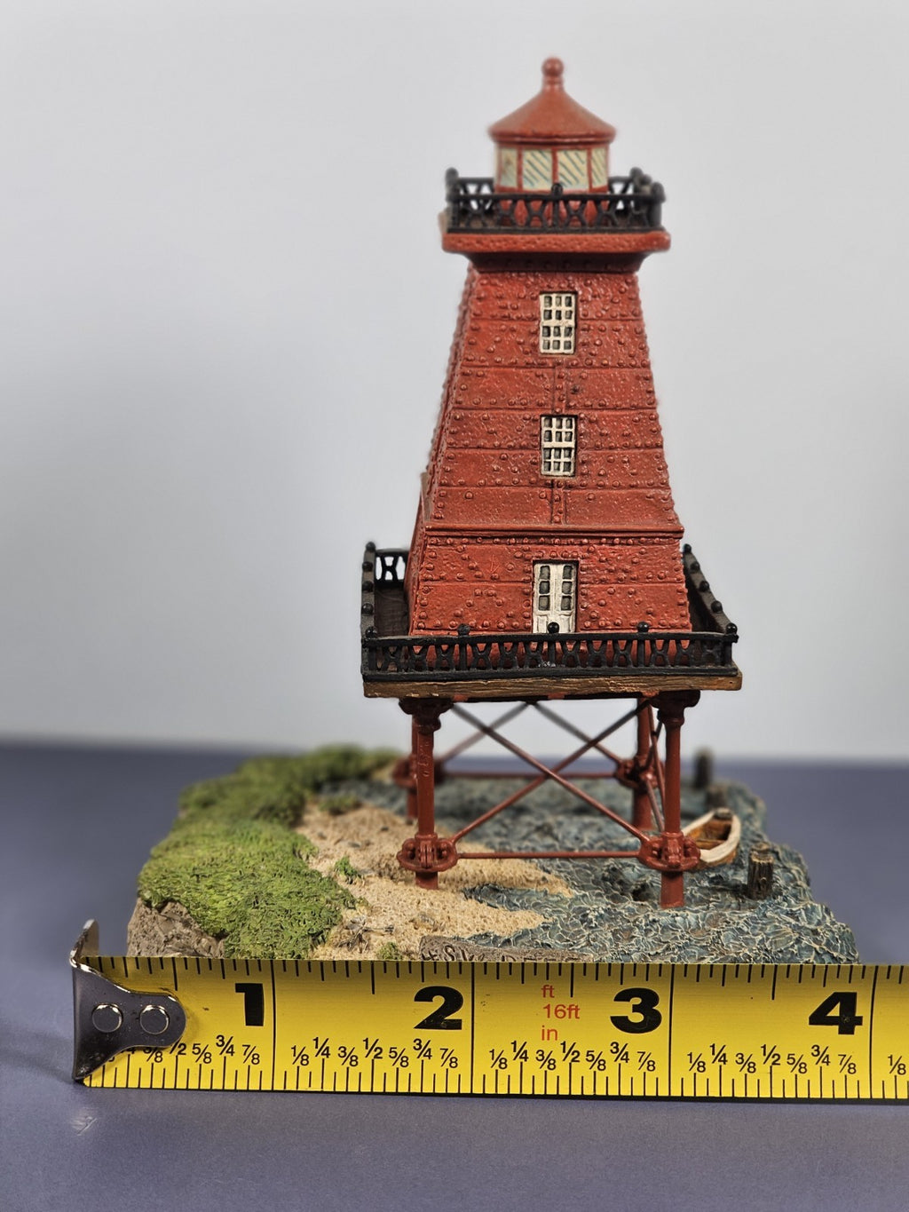Harbour Lights #530 Southwest Reef  Louisiana Lighthouse Society Exclusive Decor