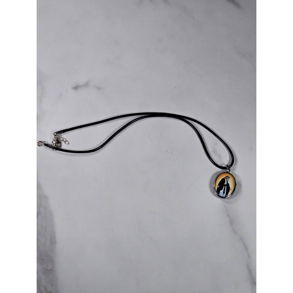 Vintage Madonna Pendant Necklace Oval Religious Medallion