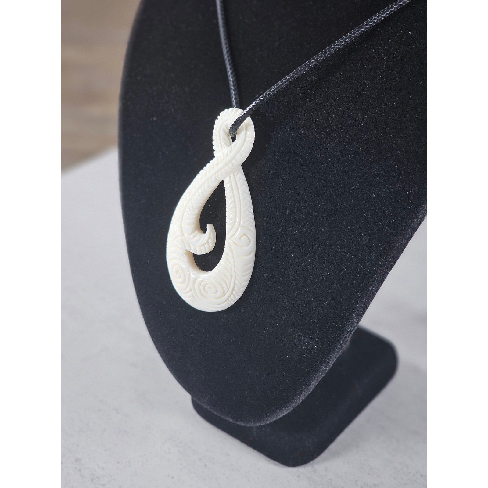 Vintage Carved Bone Hei Matau Fish Hook Pendant Necklace