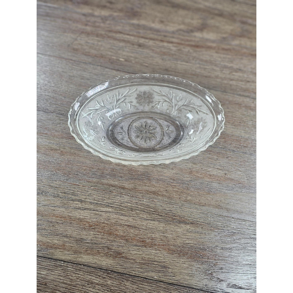 Anchor Hocking Sandwich Glass Oval Serving Bowl Scalloped Edge