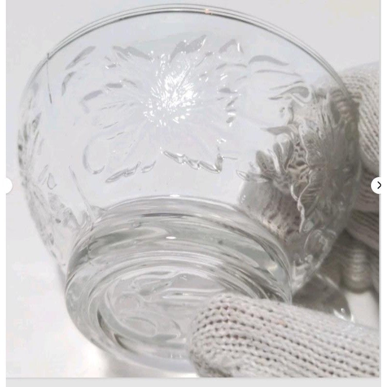 Princess House Fantasia Cup Poinsettia Crystal Pedestal Glass