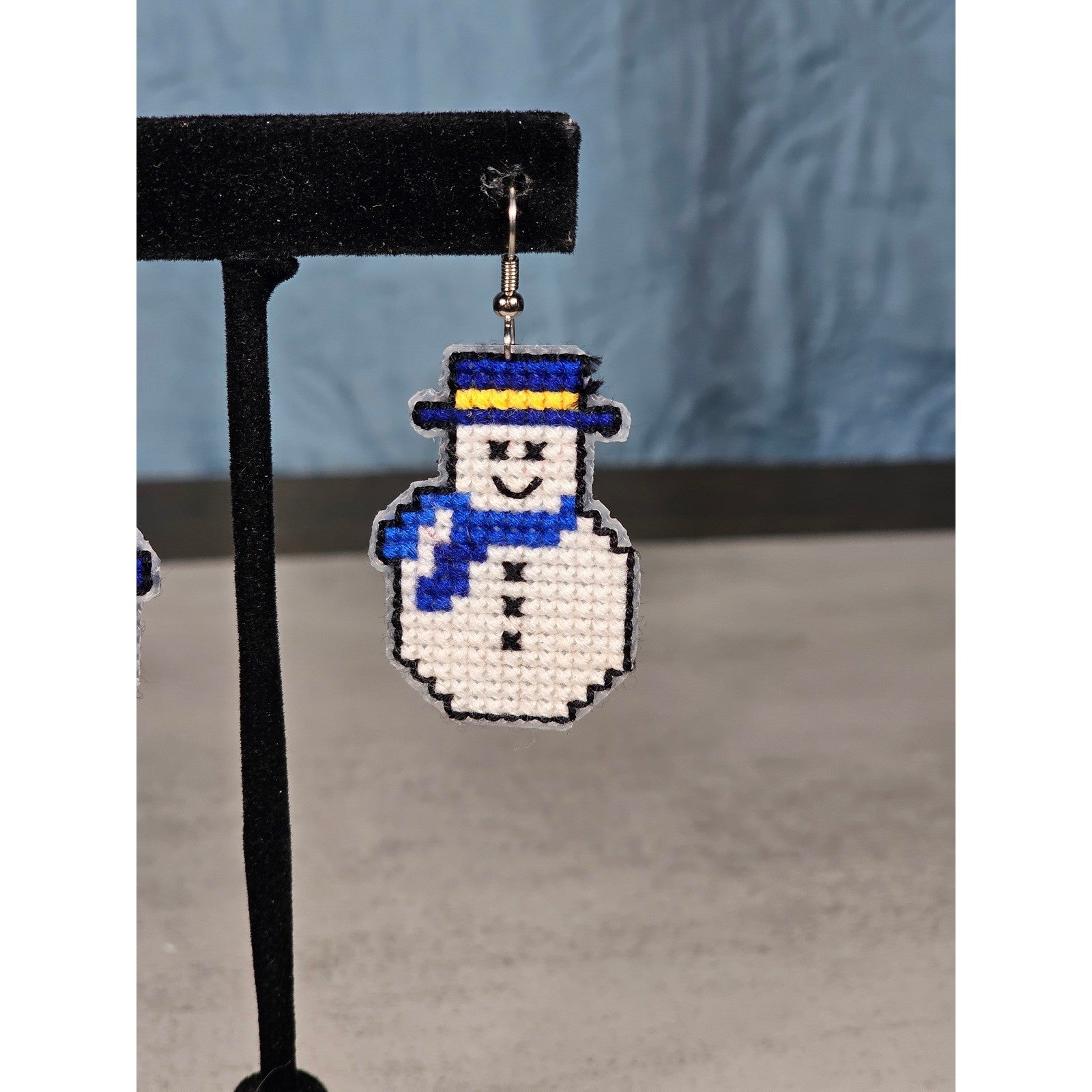 Vintage Handmade Snowman Earrings Blue Scarf Winter Holiday Dangle