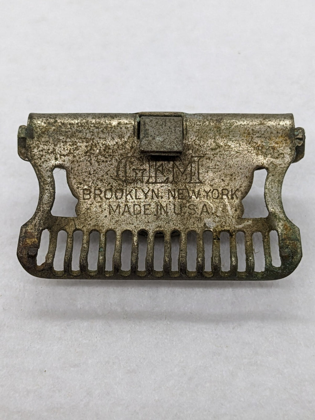 Antique Gem Junior Single-Edge Safety Razor With Ornate Handle - Collectible Vin