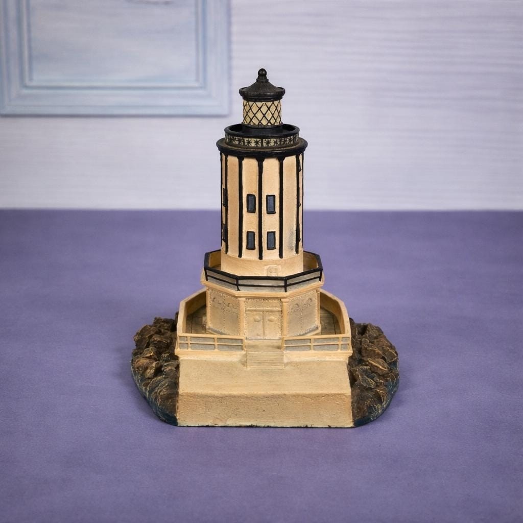 Danbury Mint Los Angeles Harbor Lighthouse Beacons by the Sea