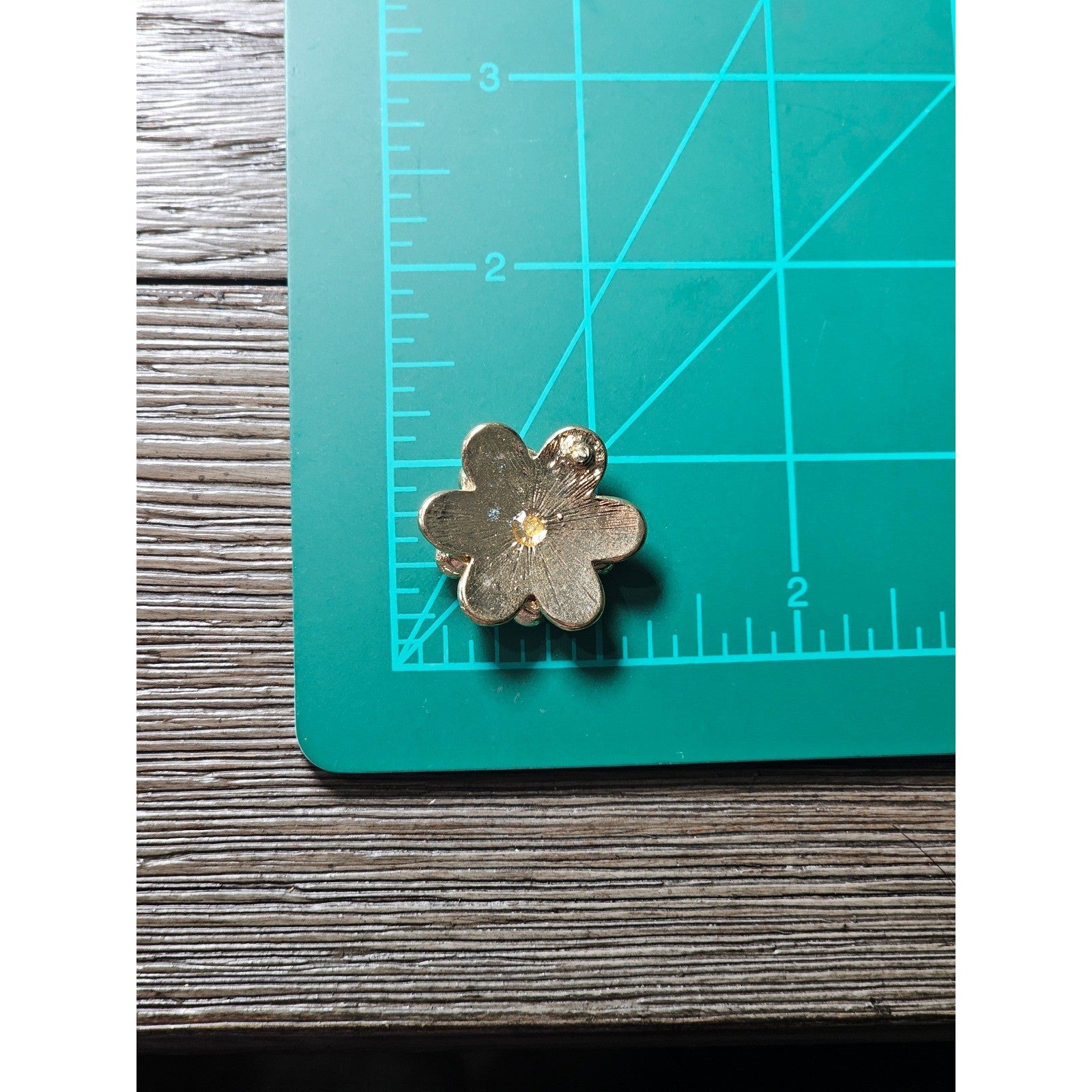 Vintage Red Floral Enamel Rhinestone Stud Earrings Gold Tone