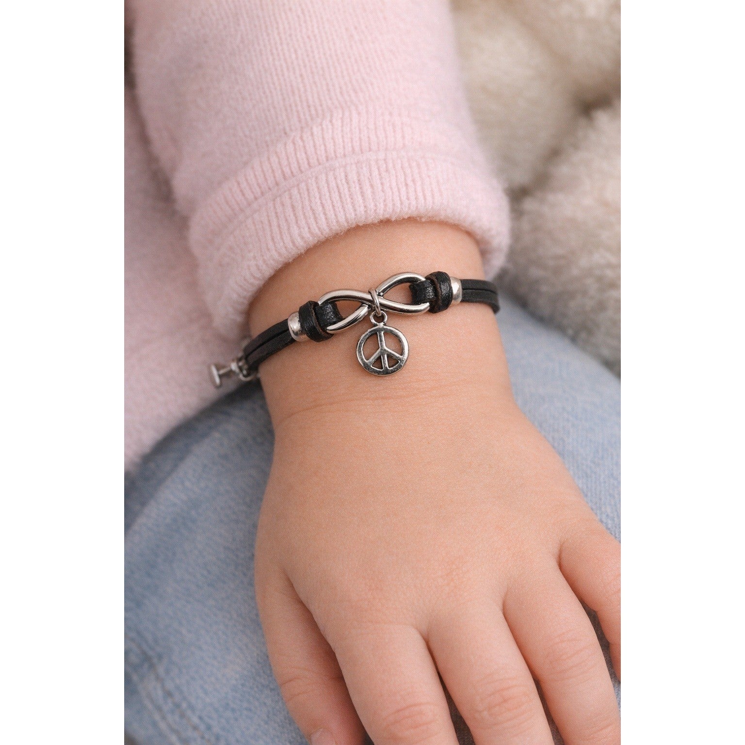 Vintage Petite Leather Peace Sign Bracelet Silver Tone Boho Jewelry