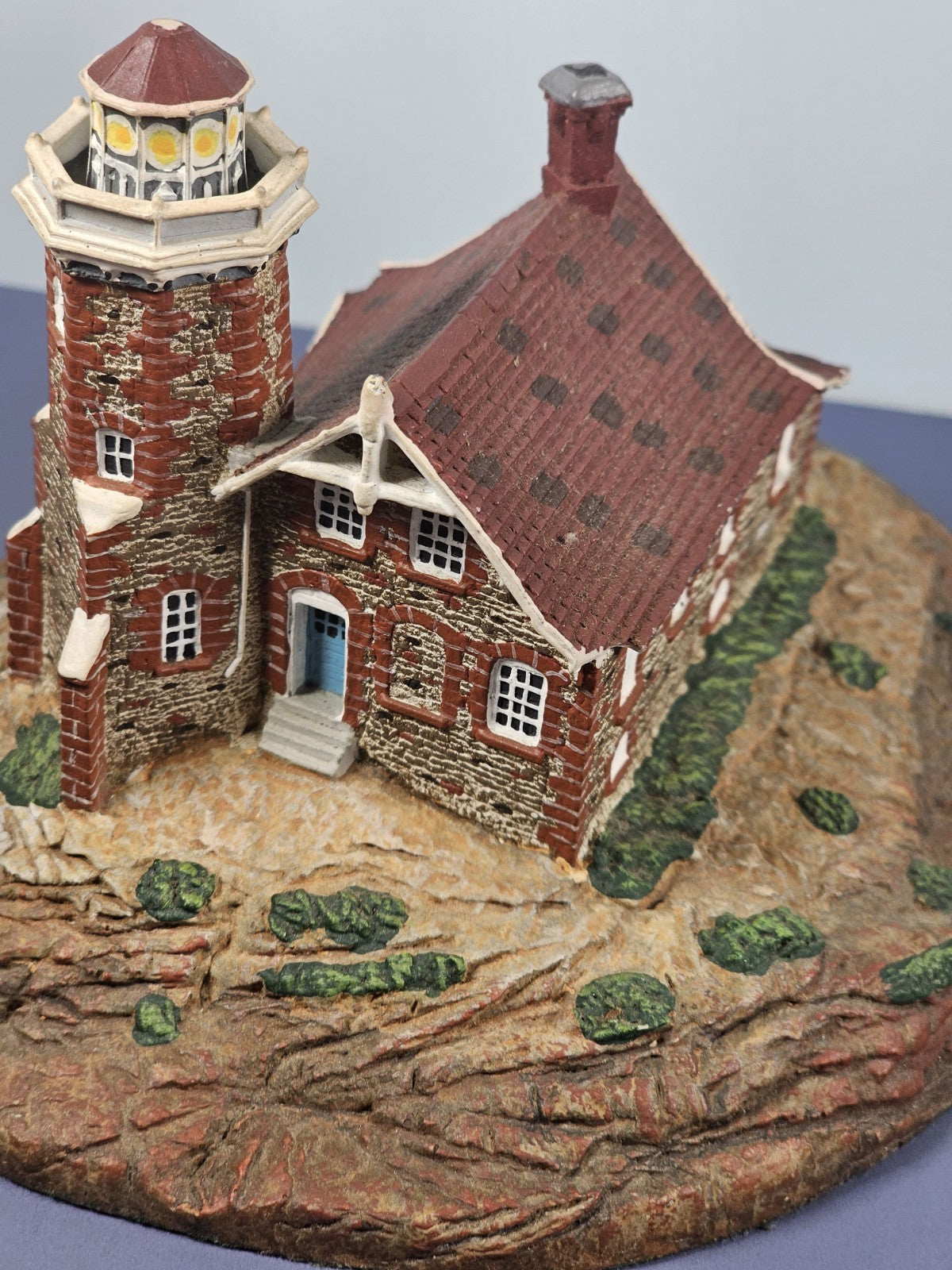 Passage Island Lighthouse Replica By Danbury Mint 1994 Historic American Lightho