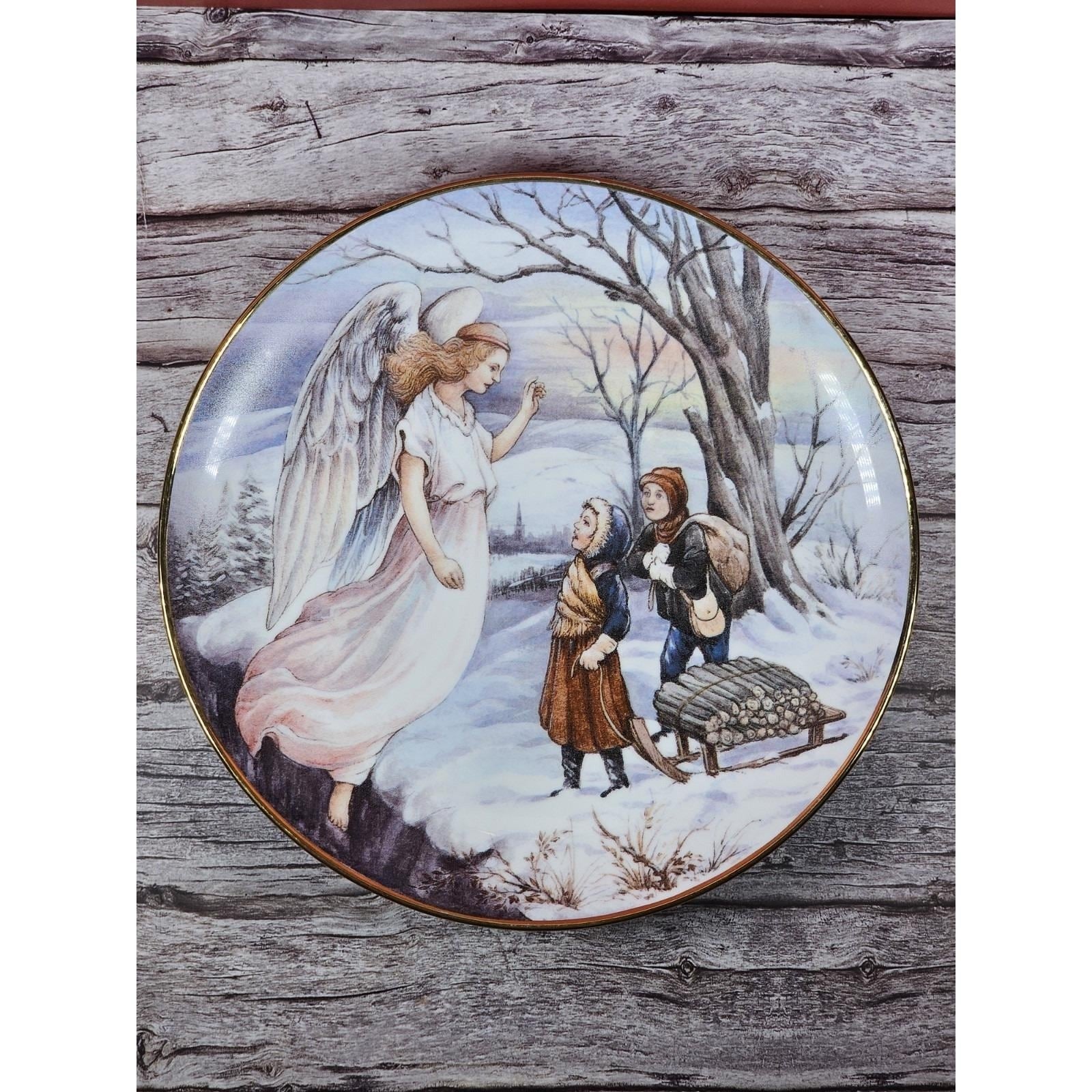 Vintage Baranyk Design Angel Winter Decorative Plate Gold Rim 8 Inch