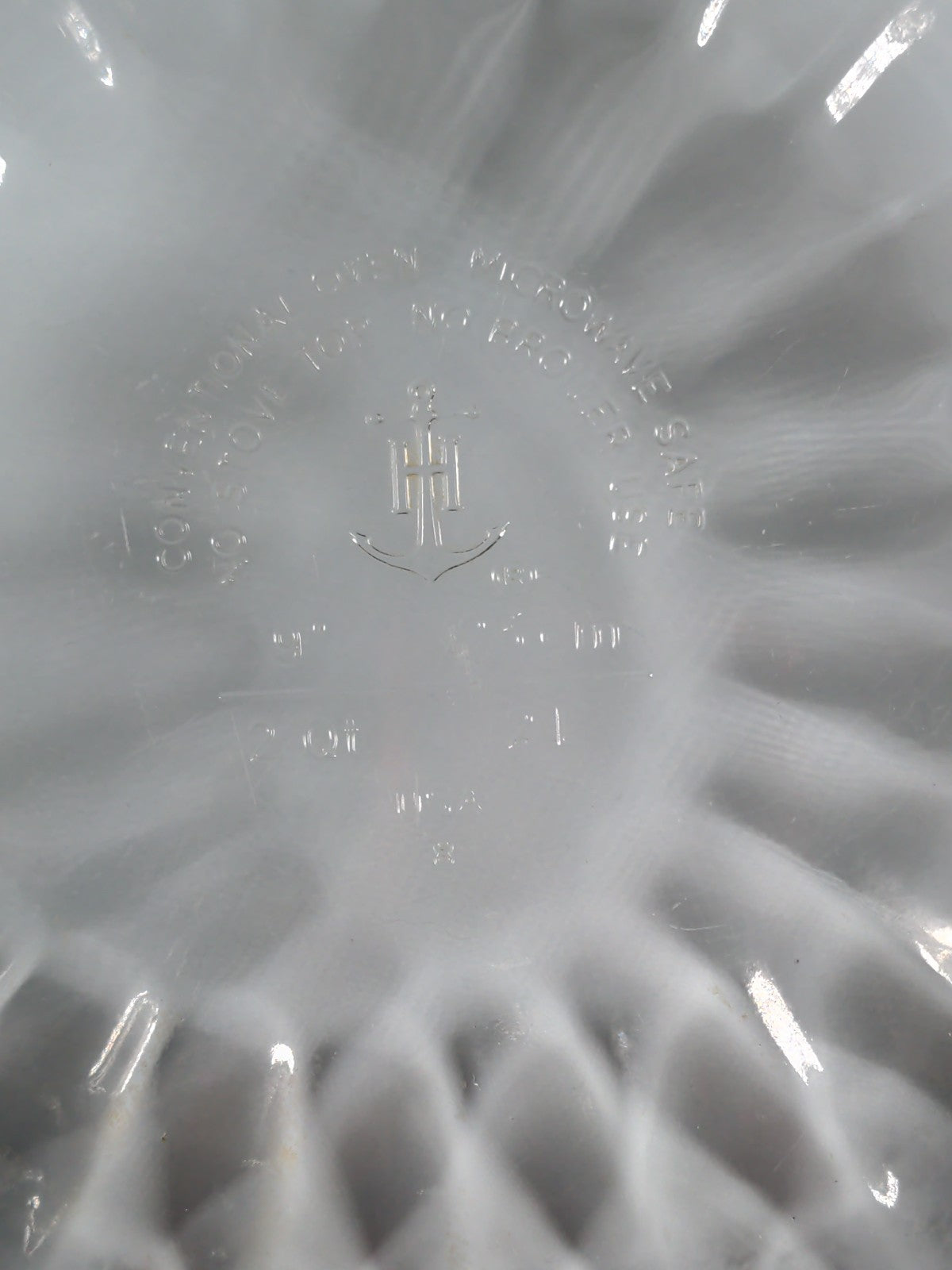 Anchor Hocking 9″ Clear Glass Casserole Dish – Heavy USA Bakeware, Used Conditio