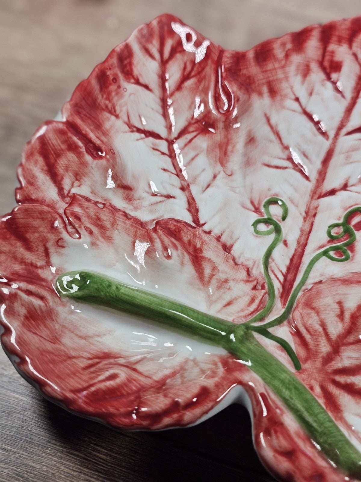 90s Vintage 7" X 7" Ceramic Red & White Maple Leaf Dish