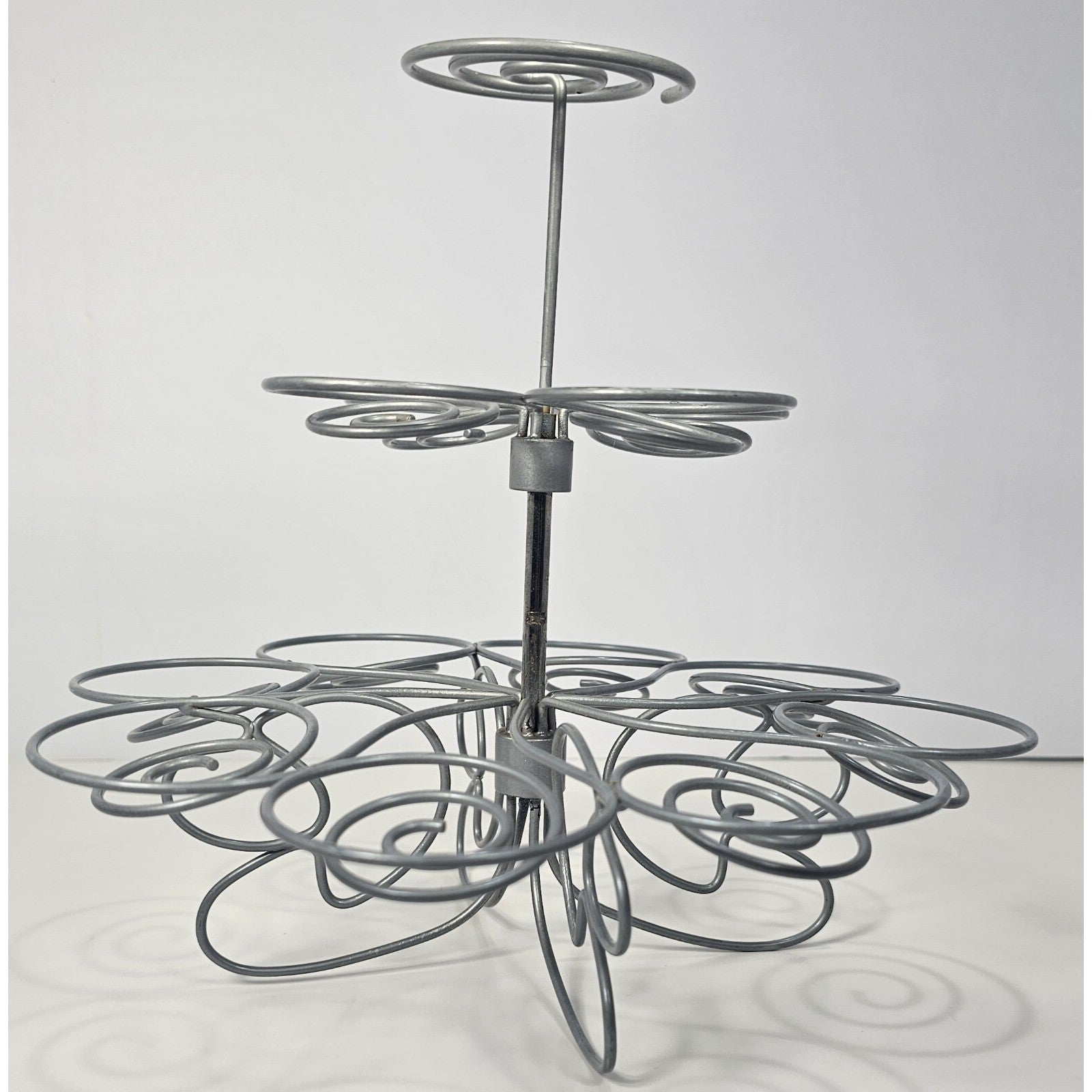 Wilton Cupcakes N' More Metal Dessert Stand Holds 13 Cupcakes