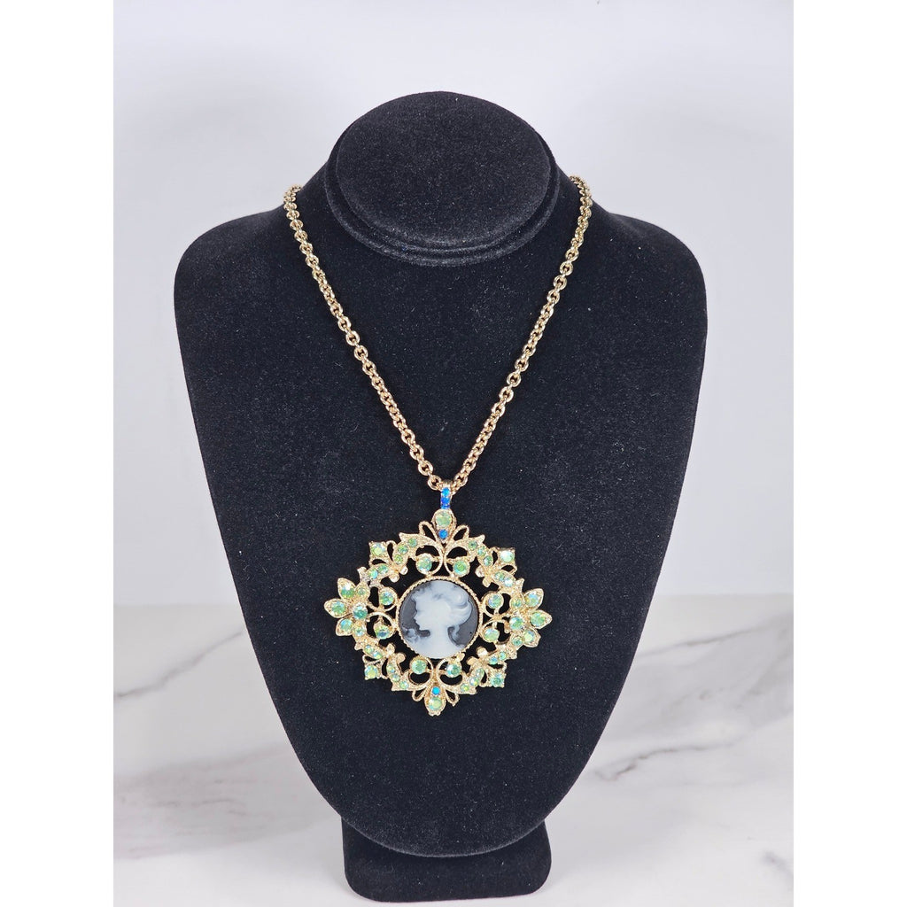 Vintage Cameo Pendant Necklace Gold Tone Aurora Borealis Rhinestones