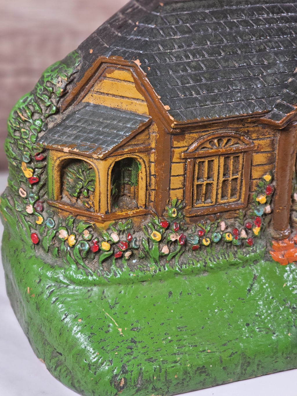 1920's  LUX Clock Co "Bungalow Deluxe Art Clock" Novelty Desk Clock