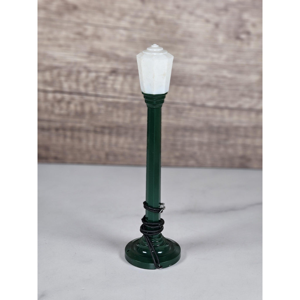 Vintage Colber Boulevard Lamp Model Train Street Light w/ Original Box