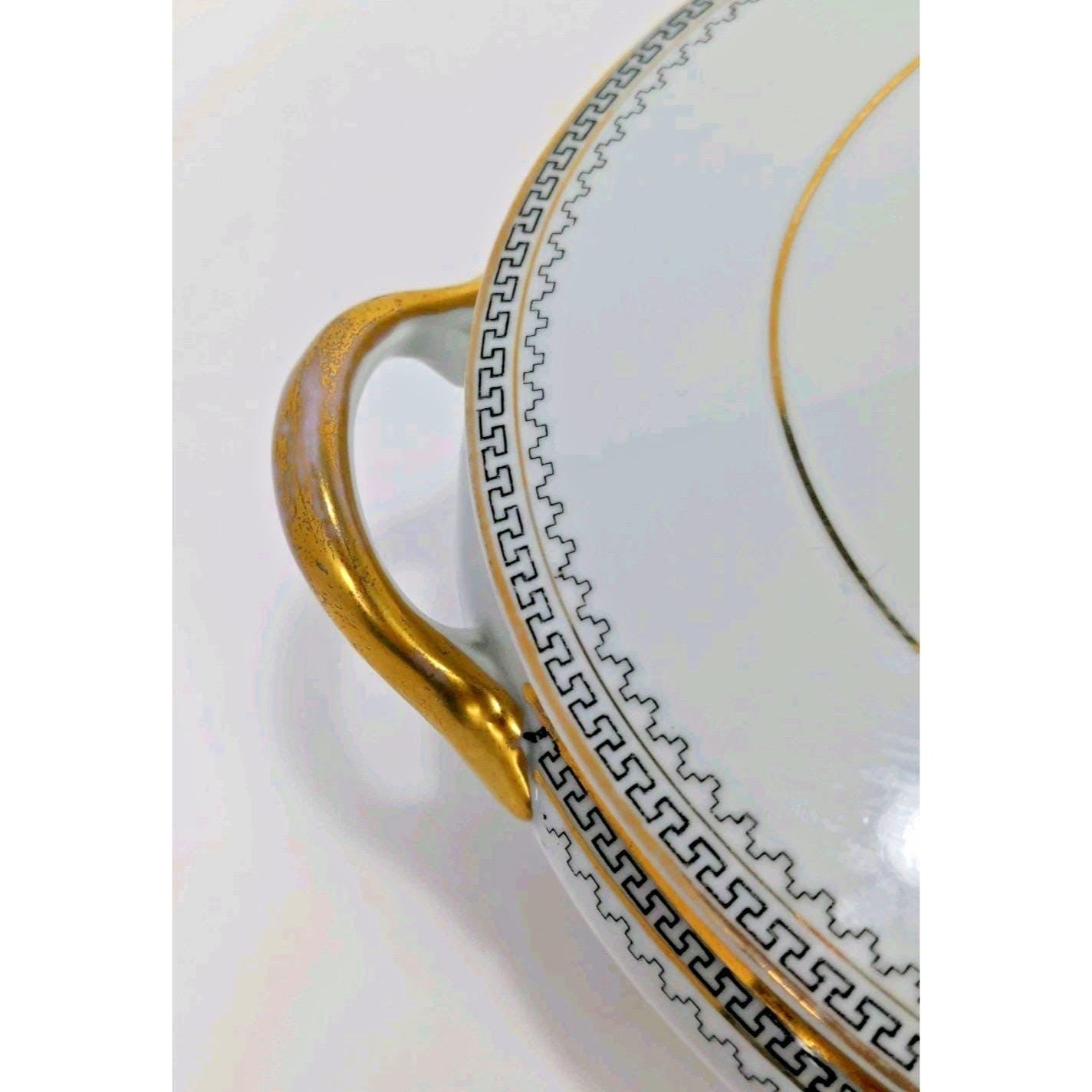 Noritake Covered Casserole Dish Gold Rim Serving Bowl Japan 8.25"