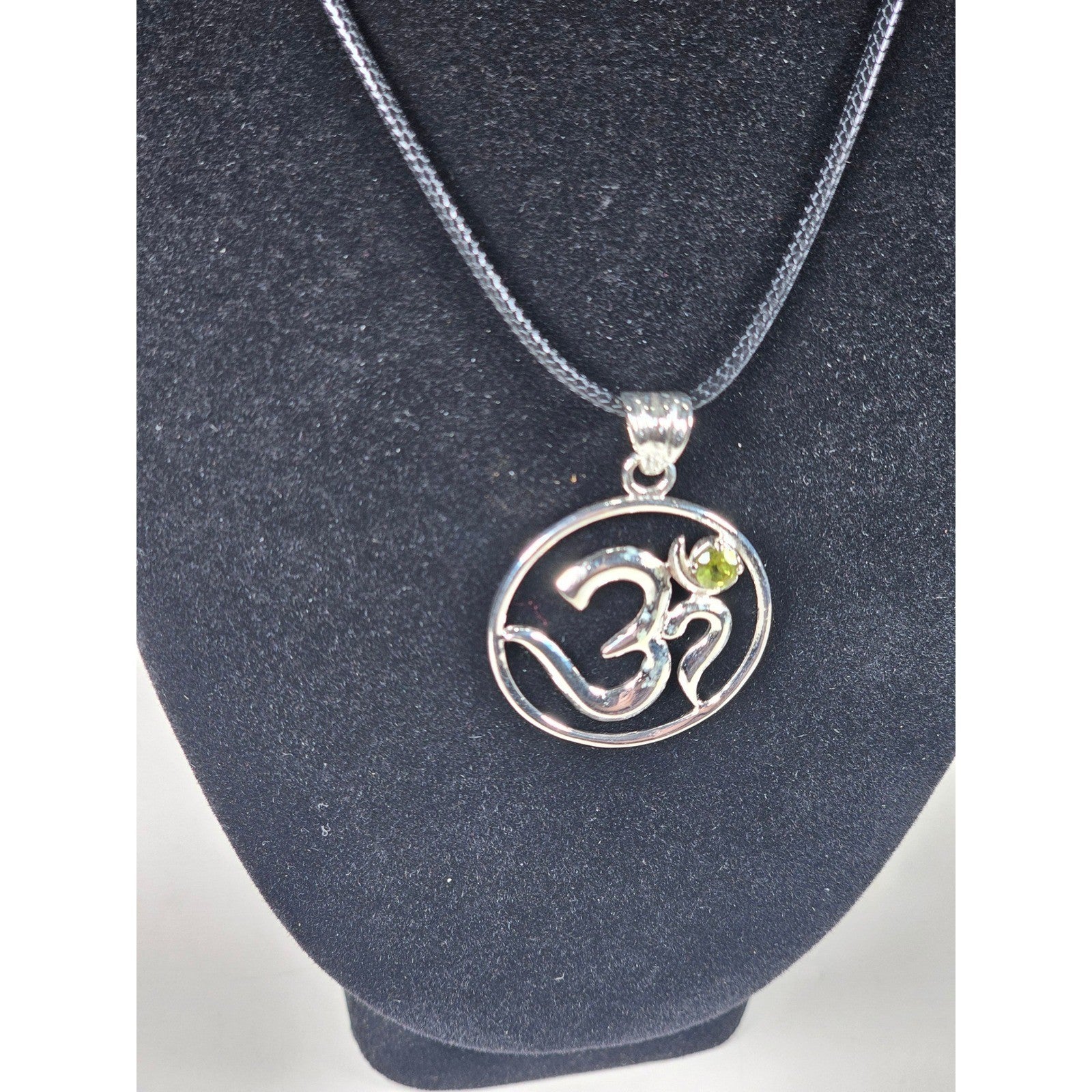 Vintage Sterling Silver Om Pendant with Green Stone Accent