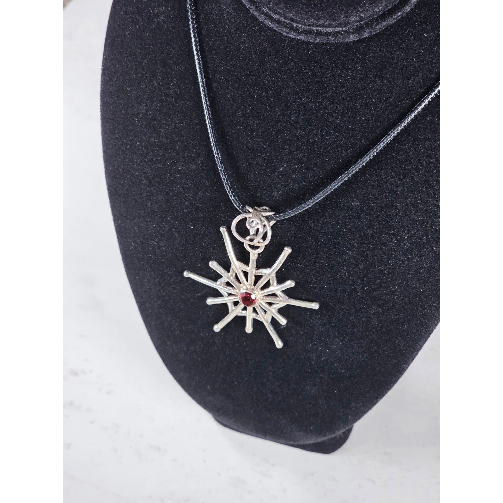Vintage Starburst Pendant Necklace Red Stone Silver Tone