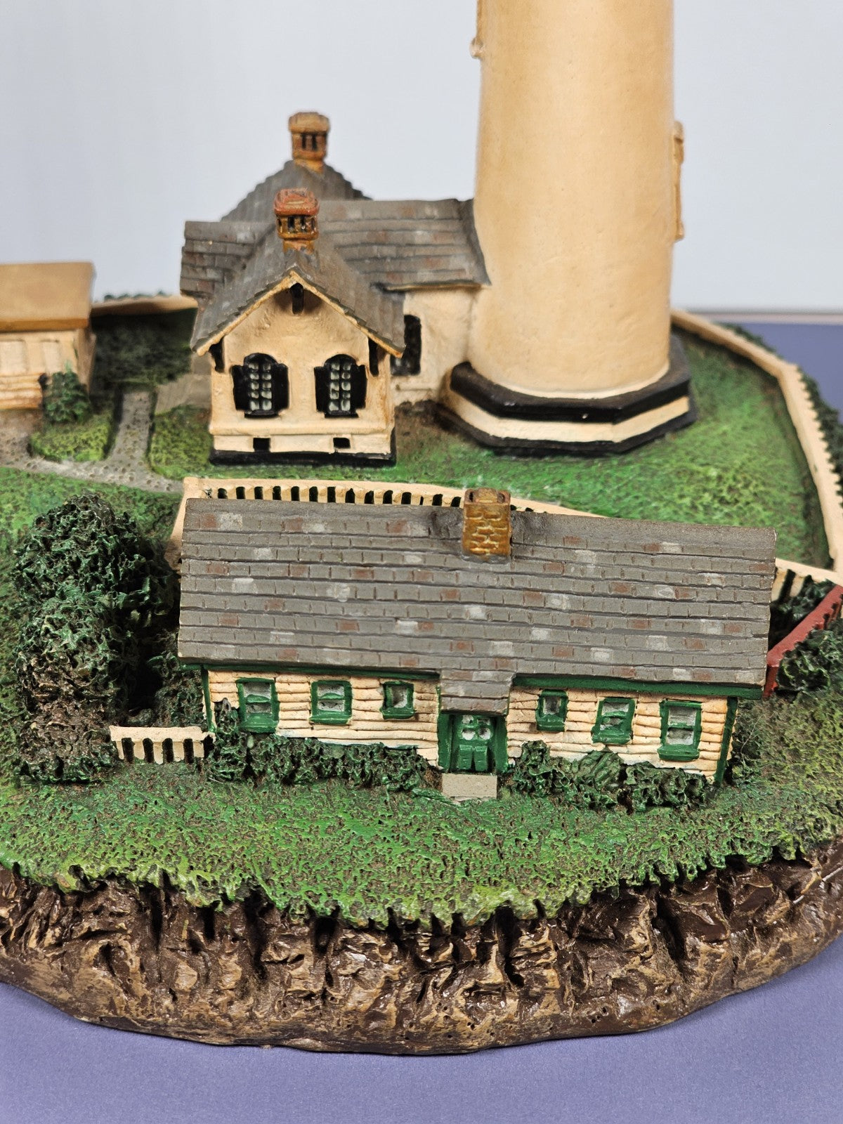 Danbury Mint Pigeon Point Lighthouse Sculpture Beacon By The Sea With COA