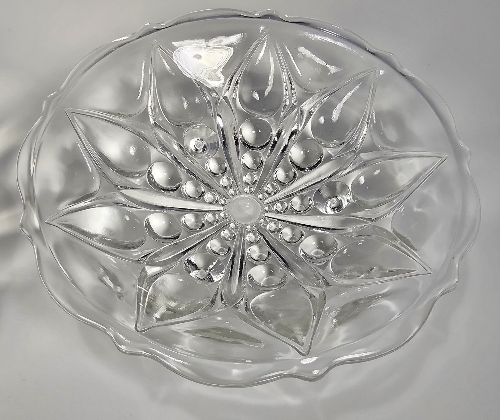 Set of 2 Anchor Hocking Footed Teardrop  Dot #920 Bowl 1960s