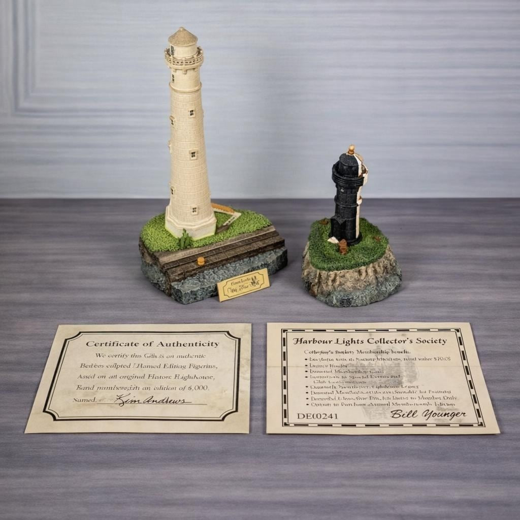 Harbour Lights Panama Canal Lighthouse Set of 2 Limited Edition