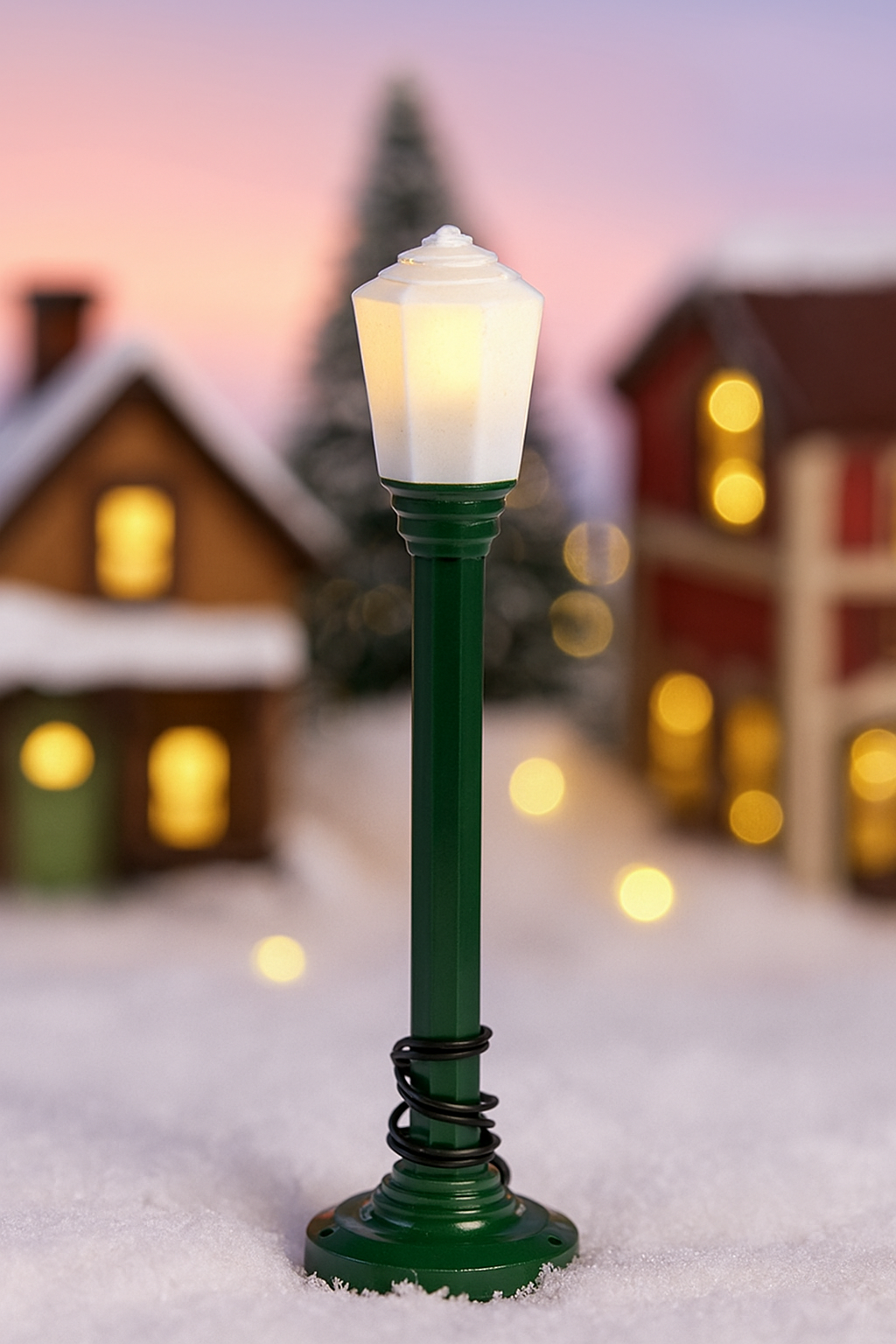 Colber Manufacturing Boulevard Lamp with Lit Globe & Original Box Not Tested