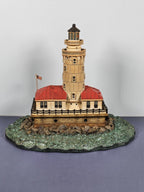1993 DANBURY MINT CHICAGO HARBOR LIGHT HISTORIC LIGHTHOUSES