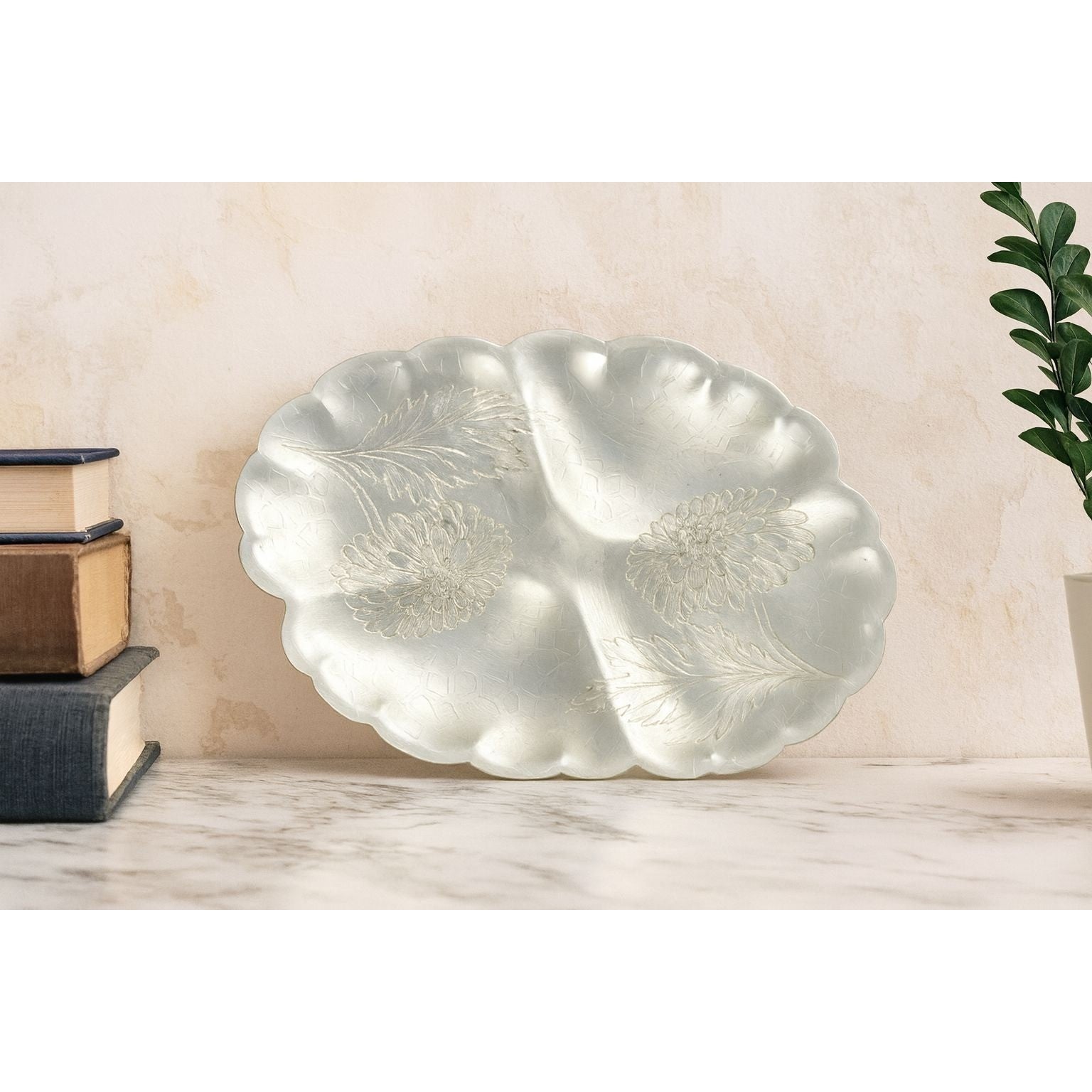 Vintage Etched Aluminum Oval Sectioned Tray By Forman For Family 9.5" Floral Des