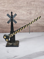 Vintage Marx O Gauge Train Railroad Crossing Arm & Signal Untested