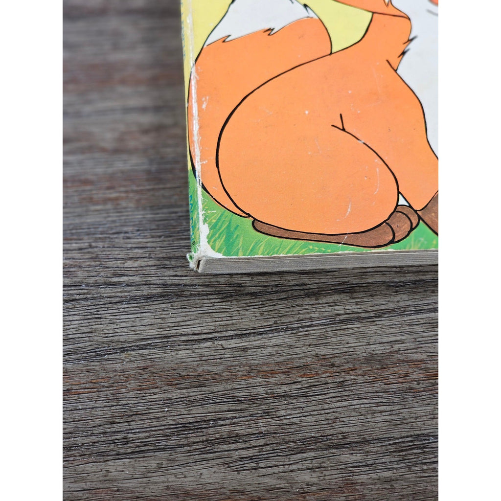 Vintage 1981 Walt Disney The Fox Finds a Friend Golden Sturdy Shape Book Tod