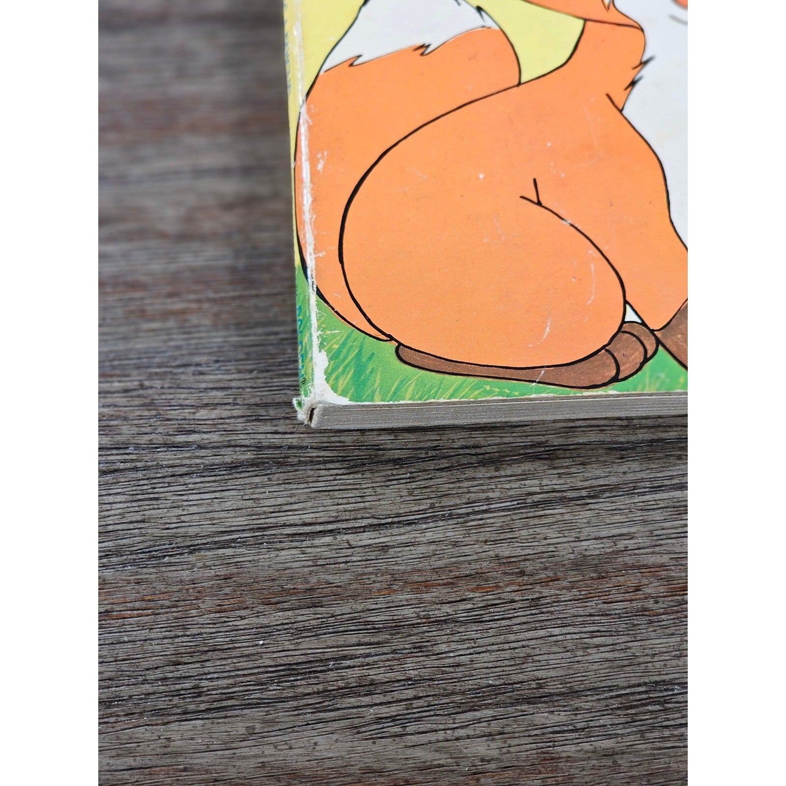Vintage 1981 Walt Disney The Fox Finds a Friend Golden Sturdy Shape Book Tod