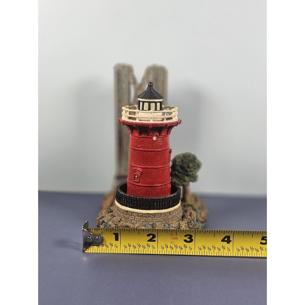 Harbour Lights Jeffreys Hook Lighthouse 1997 w/ COA