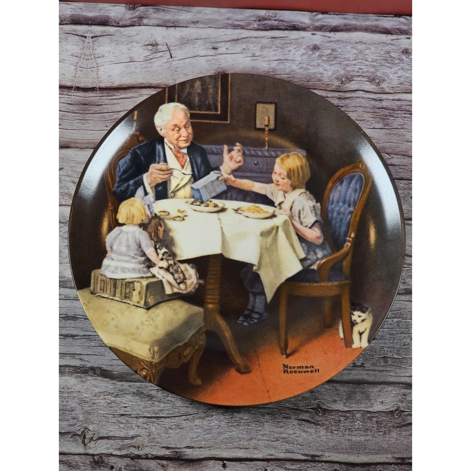 Vintage Norman Rockwell Family Dinner Plate 1984 Knowles 8.5" Collector