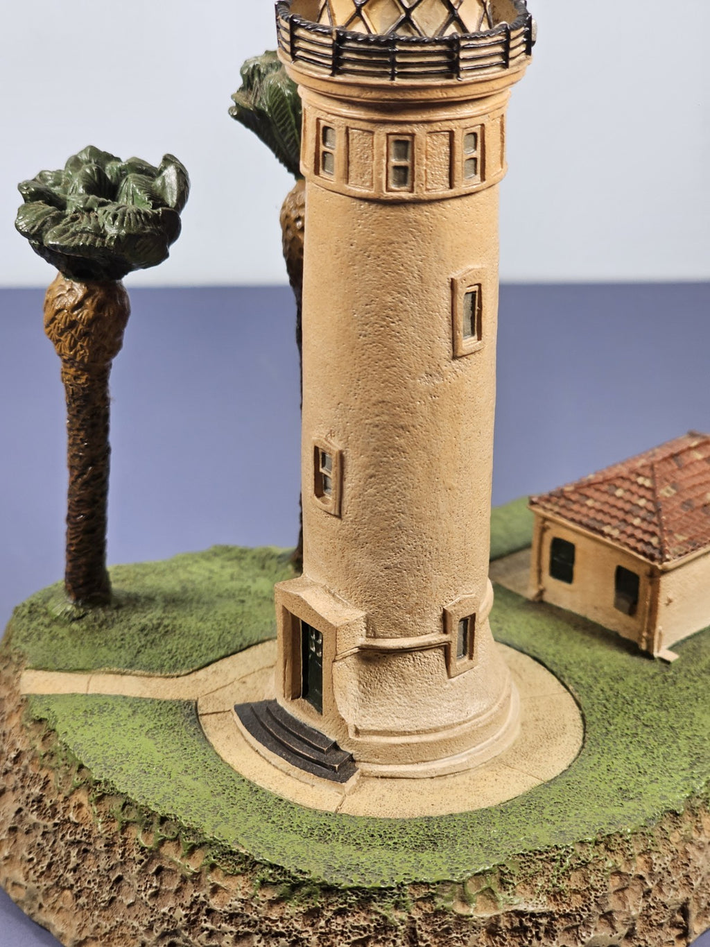 Vintage The Danbury Mint 1993 POINT VICENTE LIGHTHOUSE Sculpture